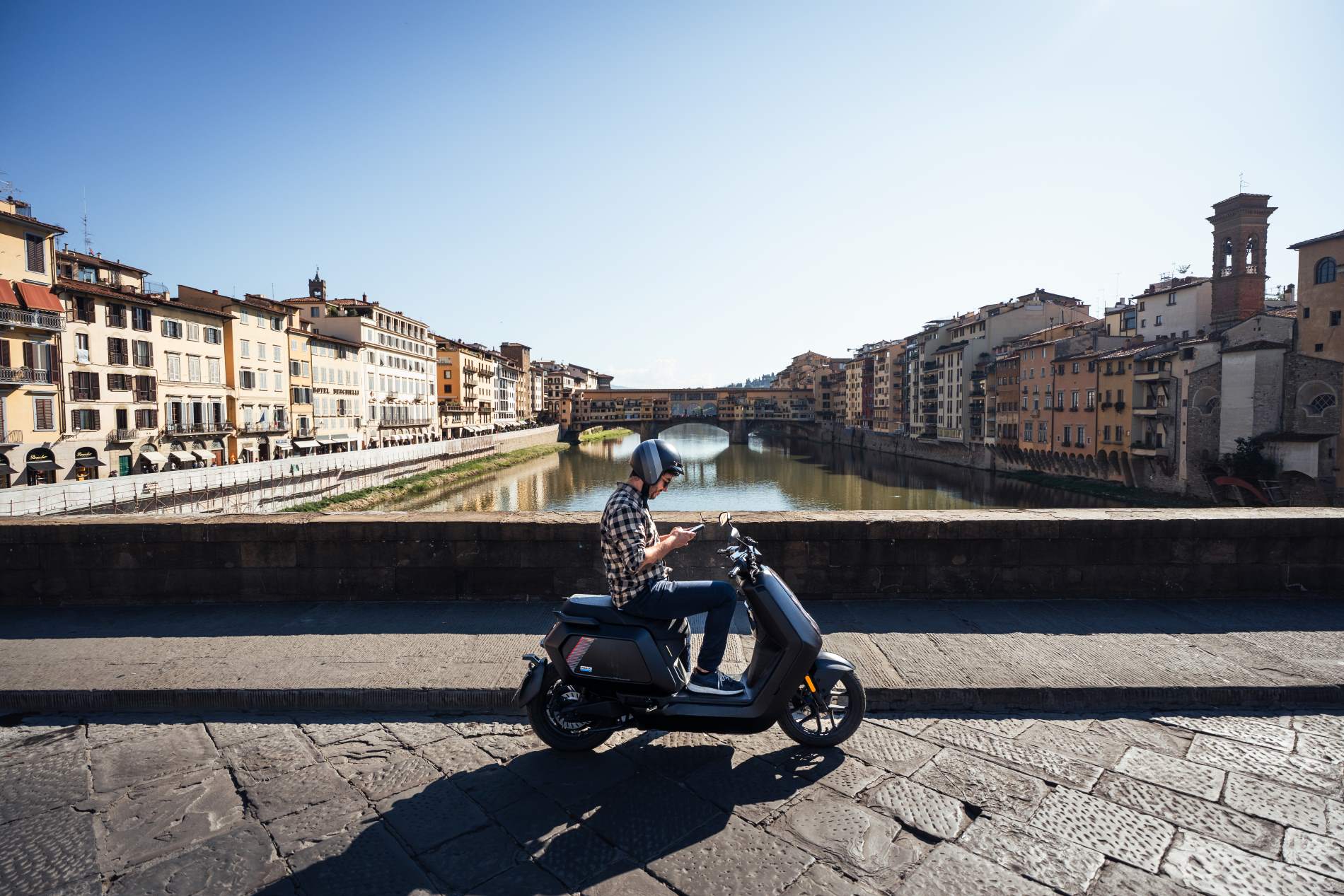 Scooter elettrico Niu NQiX in vendita da Paolat Moto